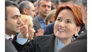 Akşener Parlamenter sistemle ilgili anket sonuçlarını açıkladı