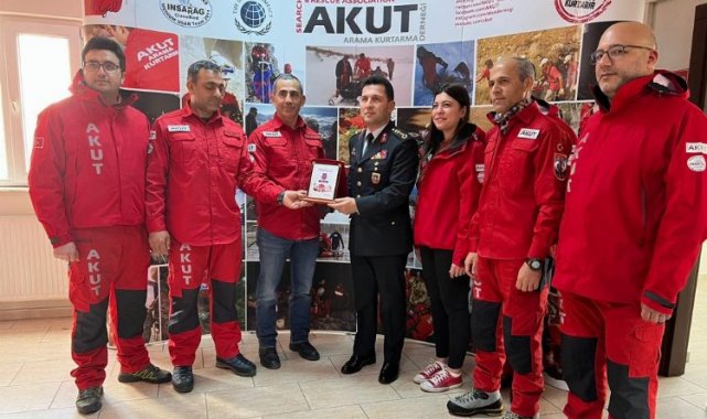 AKUT'tan 3 yeni ekip: "Kahramanmaraş" , "İzmir-Selçuk" ve "Bitlis"