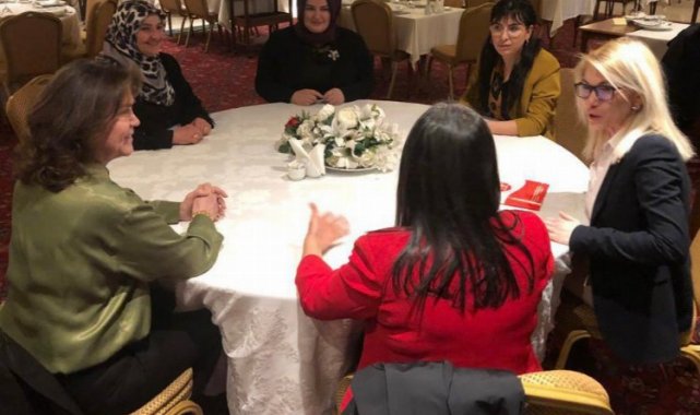 Ankara'da 6 muhalefet partisinin Kadın Kolları başkanları buluştu
