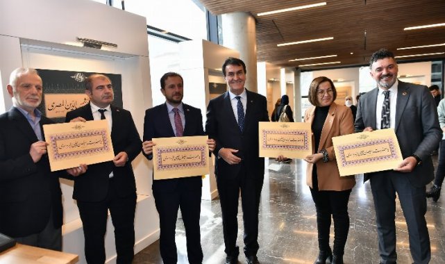 Bursa Osmangazi'de göz kamaştıran sergi