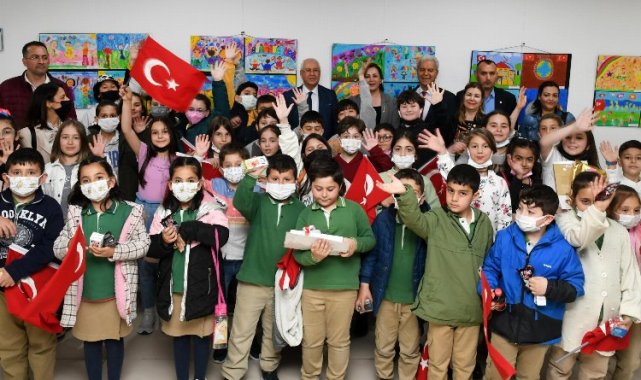 Çocuklar 'özgürlüğü' anlattılar