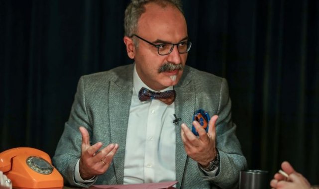 Emrah Safa Gürkan; "İnsanlar aykırı bir fikir duymak istemiyorlar"