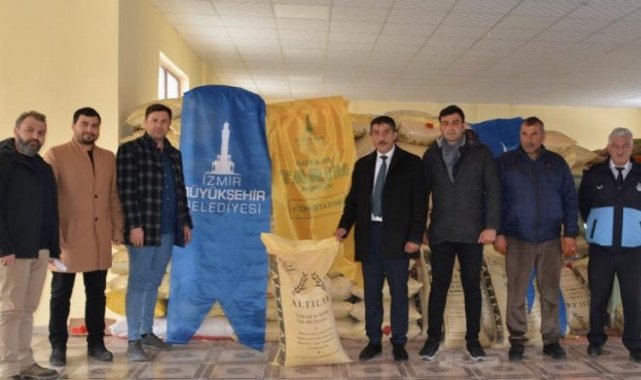 İzmir'den Kars'a 105 ton tohum desteği