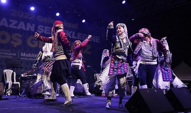 Kararalioğlu Parkı'nda Teke Yöresi rüzgarı esti