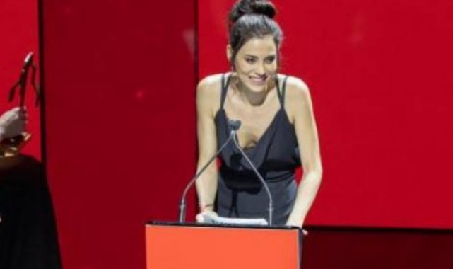 Madrid'de Cansu Dere rüzgarı