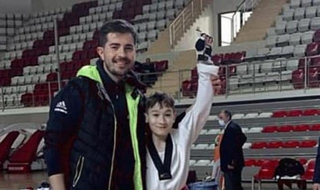 Malkara Taekwondo Spor Kulübü Sporcusu Tuğra Ekinci’yi Tebrik Ederiz