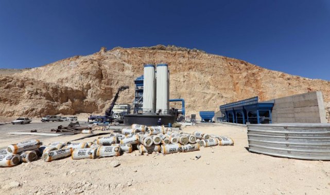 Mardin Büyükşehir Belediyesi kendi asfaltını kendisi üretecek