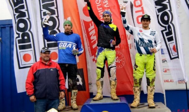 Süper Enduro'dan İZMOK kupalarla döndü