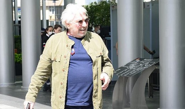 Erdal Özyağcılar Kanyon'da objektiflere yakalandı