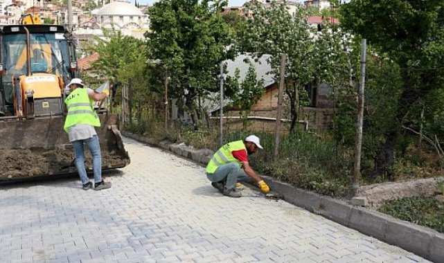 Gebze Topal Osman Ağa Caddesi kilitli parke taşı ile yenilendi