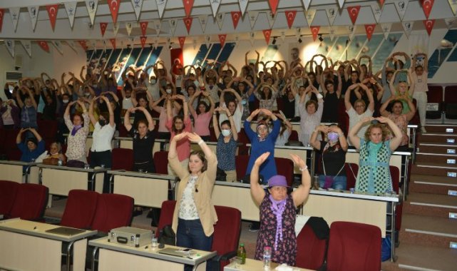 İzmir Çiğli Belediyesi'nden meme kanseriyle mücadeleye destek