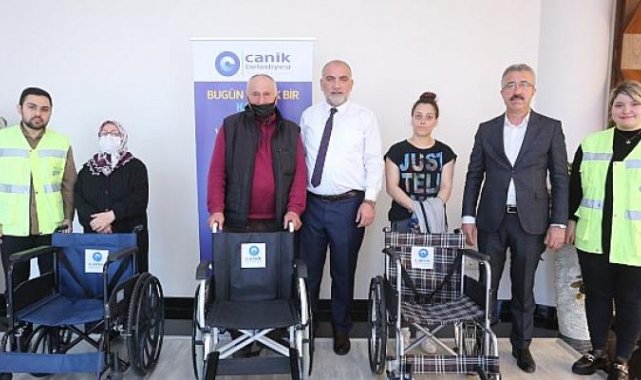 “Mavi Kapaklar” Engelleri Kaldırıyor