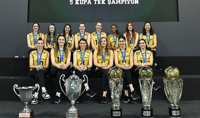 VakıfBank’tan Mükemmel Sezon – 5’te 5
