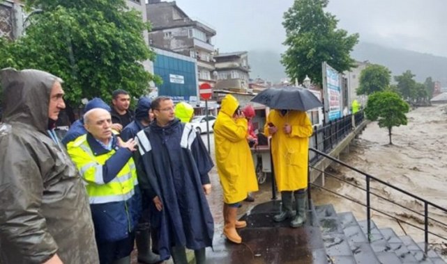 Bakan Kurum afet bölgesinde