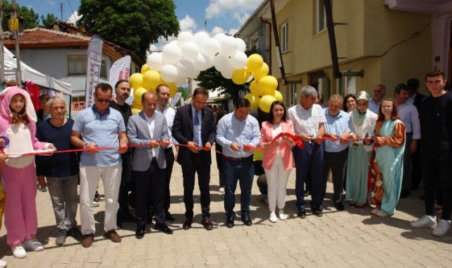 Bilecik Pazaryeri'ndeki Eğitim Şenliği'nde hünerler sergilendi