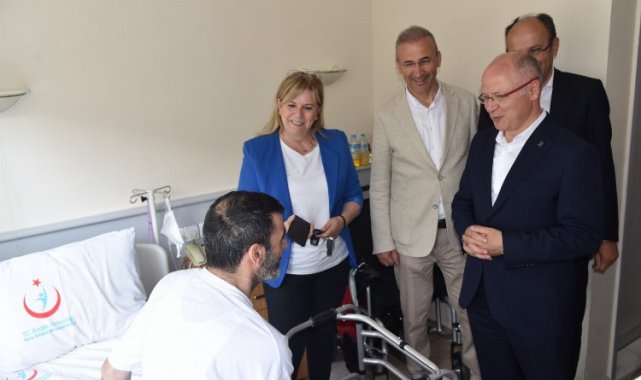 Dünya ALS Günü'nden Bursa AK Parti'den anlamlı ziyaret