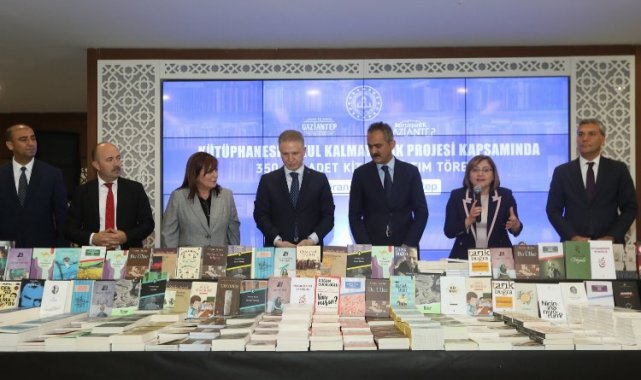 Gaziantep'ten okul kütüphanelerine 350 bin kitap