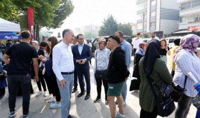 İnegöl Belediyesi YKS sınavında gençlerin yanında