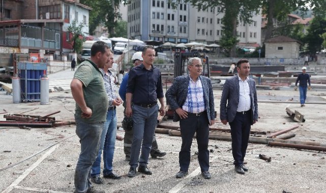 Kütahya'da pazar yeri heyecanı