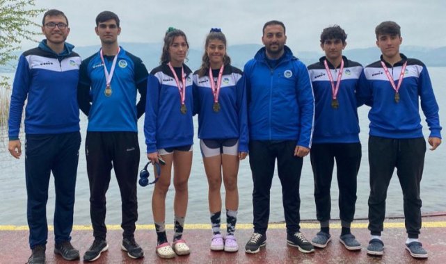 Sakaryalı kürek sporcuları derece ile döndü