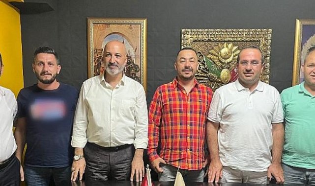 AK Parti İzmir Milletvekili ve Plan ve Bütçe Komisyonu Üyesi Yaşar Kırkpınar'dan Sanayicileri Ziyaret Etti