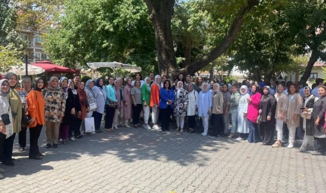 AK Parti kadroları 'yüz yüze Bursa'yı dinliyor