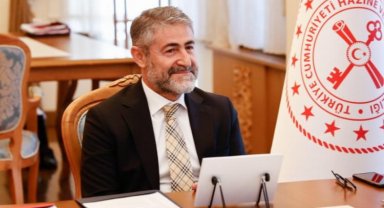 Gaziantep'te Geneyik-Deredüzü kırsalına sıcak asfalt