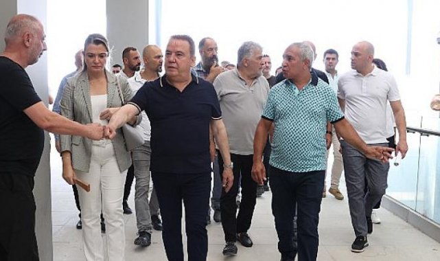 Doğu Garajı Kültür ve Ticaret Merkezi açılış için gün sayıyor