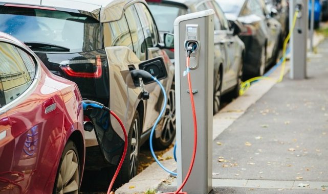 Elektrikli ve Hibrid otomobillere ilgi artıyor