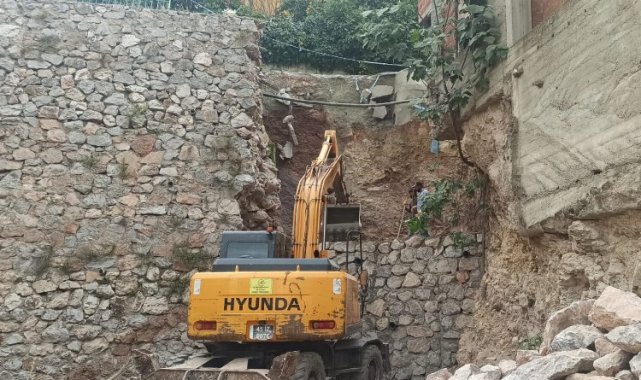 Kocaeli İzmit'te çöken istinat duvarı yenileniyor
