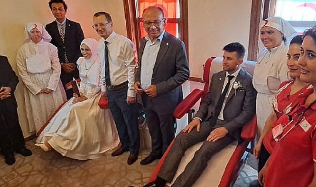 Manisa’nın Turgutlu ilçesinde 100 yıl sonra Türk Kızılayı’ı Kan Bankası ve hizmet binası tekrar açıldı