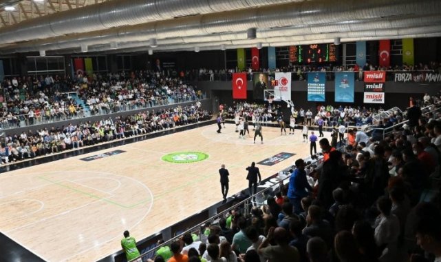 Manisa'da Basketbol kombineleri satışa çıkıyor