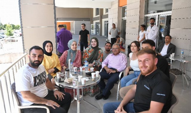 Memduh Büyükkılıç'tan Beyazşehir Sosyal Yaşam Merkezi'ne inceleme
