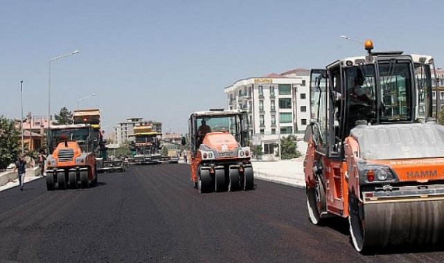 Van Hatuniye Caddesi’nde Asfalt Çalışmaları Başladı