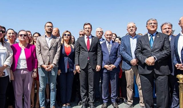 Başkan Soyer CHP'nin kuruluşunun 99. yıl kutlamasına katıldı
