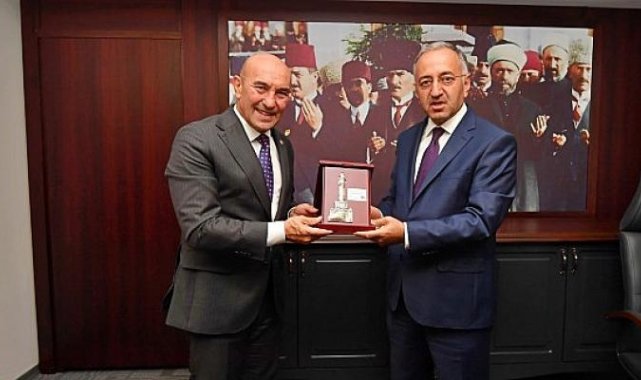 Başkan Soyer'den müftülüğe hayırlı olsun ziyareti