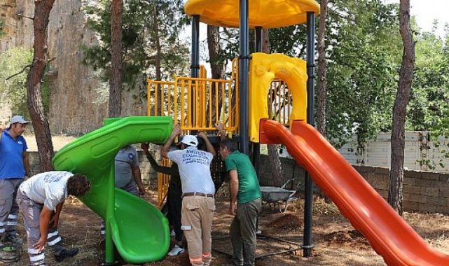 Büyükşehir Belediyesi’nden Serikli çocuklara oyun parkı