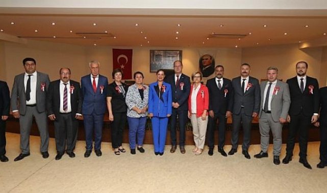 Efes Selçuk'ta 100 Yıl Meclisi: Atatürk Devrimlerinden Vazgeçmeden