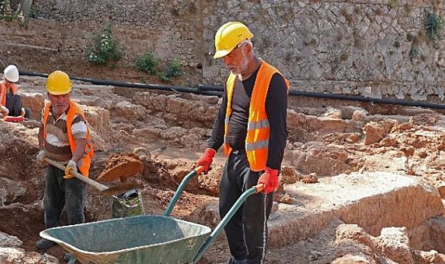 Hıdırlık Kulesi'nde arkeolojik kazılar sona yaklaştı