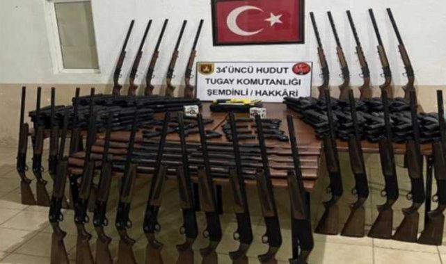 Hudut Kartalları çuval içinde çok sayıda tüfek ele geçirdi