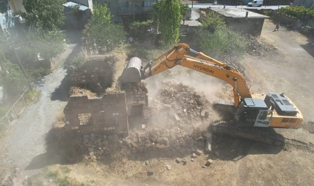 Kayseri Talas'ta Başakpınar yenileniyor