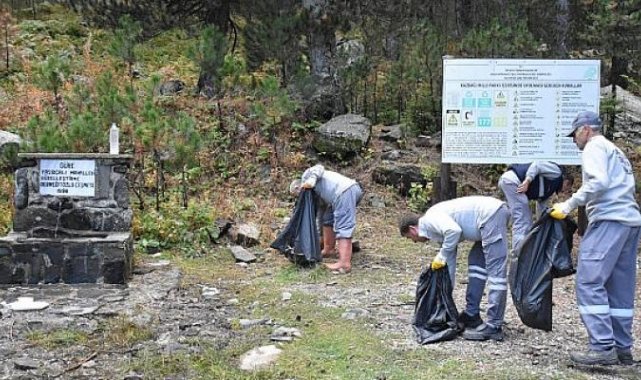 Kazdağları’nda temizlik çalışması