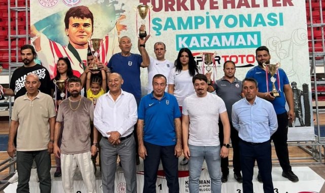Kocaeli Kağıtspor halterde en iyi takımlardan biri