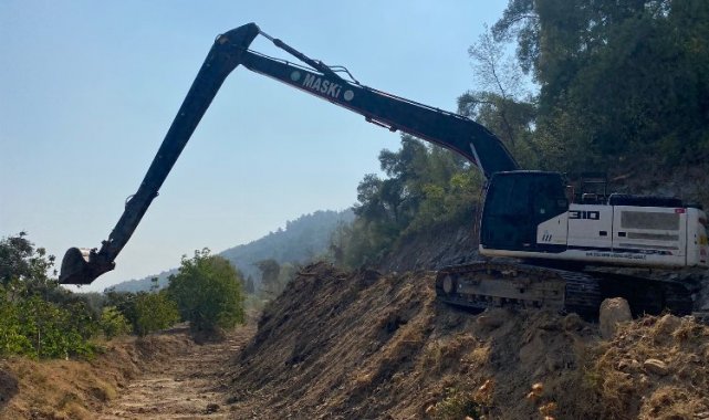 Manisa Ahmetli'de dere temizliği