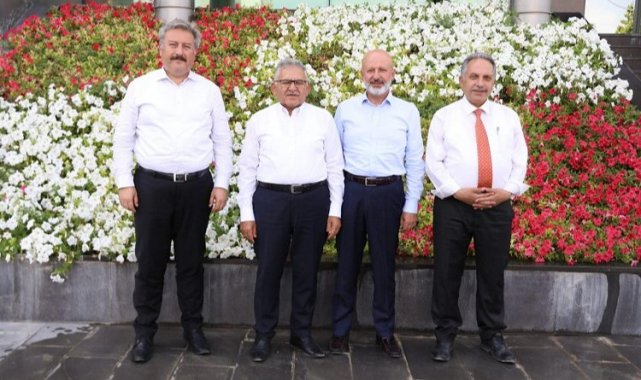 Memduh Büyükkılıç'tan Melikgazi mesaisi