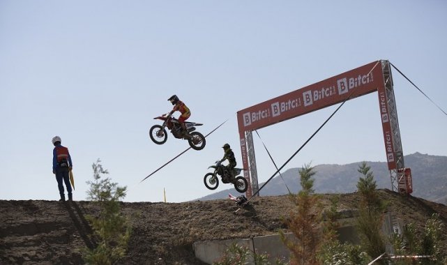 MotoFest'te konser coşkusu sürüyor