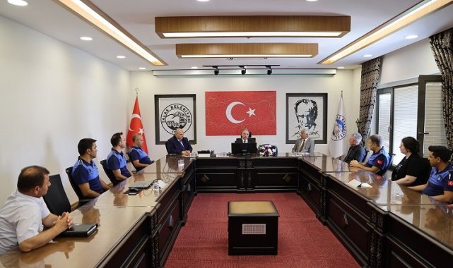 Mustafa Yalçın zabıtaları ağırladı