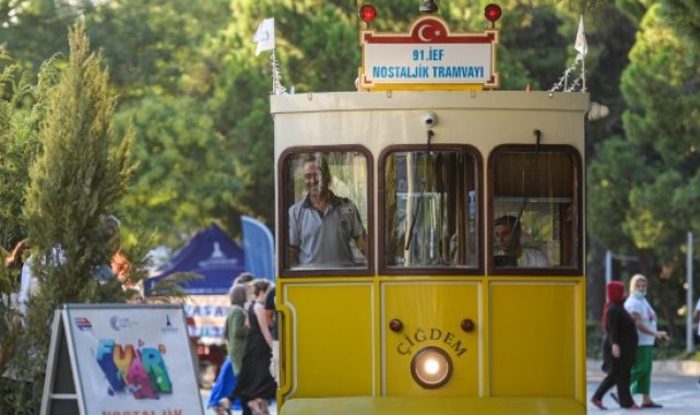 Nostaljik Tramvay fuar ziyaretçilerini geçmişe götürüyor