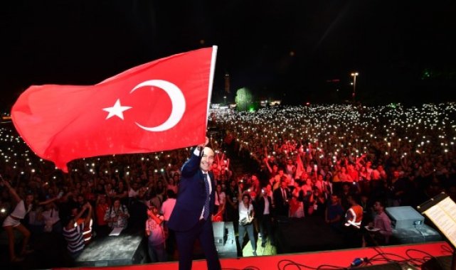 Şimdi İzmir zamanı