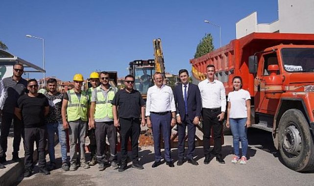 Ve Başlıyor: Ayvalık Ali Çetinkaya Mahallesi’nde Doğalgaz İçin İlk Kepçe Vuruldu